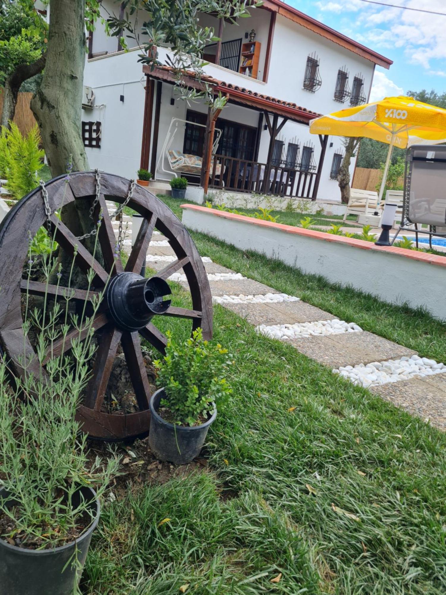 فيلا Antik House إزنيق المظهر الخارجي الصورة